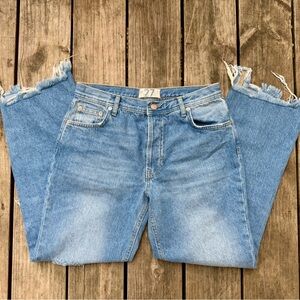 We The Free Mid-Rise Cropped Distressed Jeans - Size 27